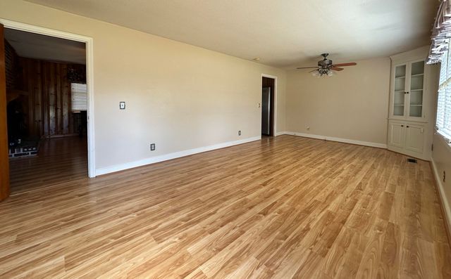 2136 Pinnacle St, Orangeburg, SC 29118