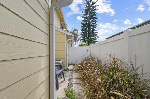 402 Lakewood Court 2b, Jupiter, FL 33458