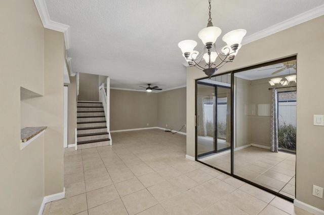 402 Lakewood Court 2b, Jupiter, FL 33458