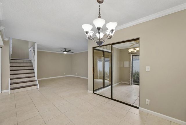 402 Lakewood Court 2b, Jupiter, FL 33458