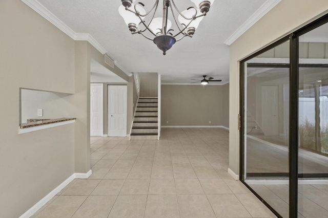402 Lakewood Court 2b, Jupiter, FL 33458