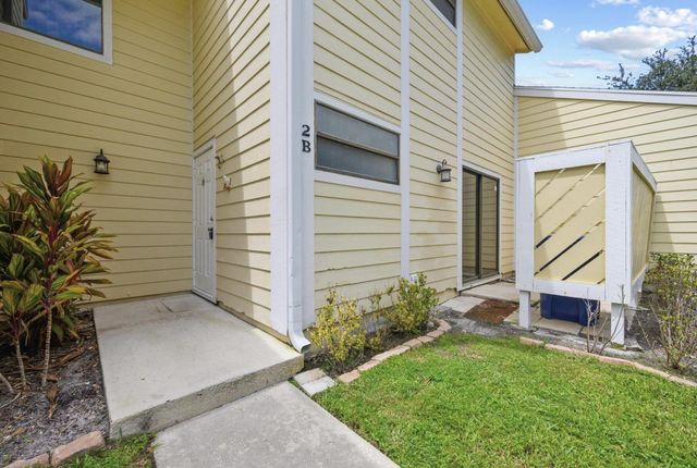 402 Lakewood Court 2b, Jupiter, FL 33458