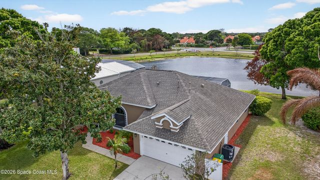 306 Lake Victoria Circle, Melbourne, FL 32940
