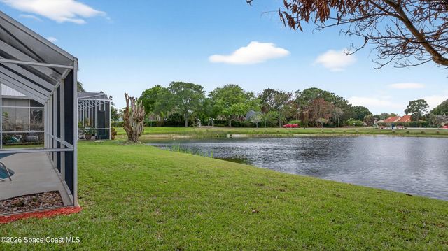 306 Lake Victoria Circle, Melbourne, FL 32940