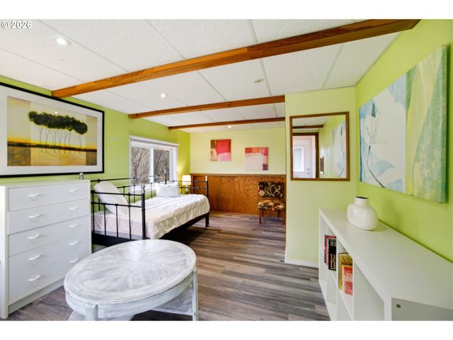 401 N 6TH Ave, Rockaway Beach, OR 97136