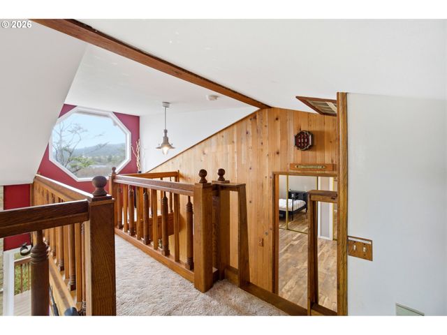 401 N 6TH Ave, Rockaway Beach, OR 97136