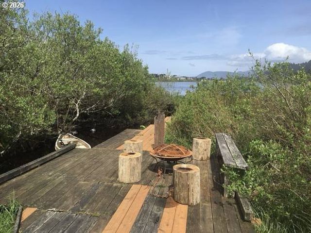 401 N 6TH Ave, Rockaway Beach, OR 97136