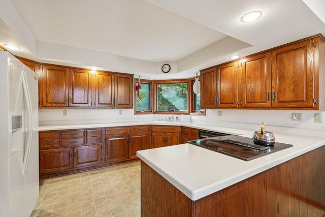 W5706 Bubbling Springs DRIVE, Elkhorn, WI 53121