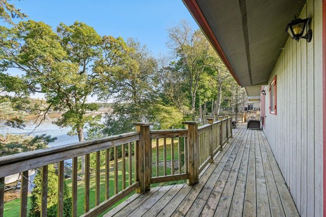 W5706 Bubbling Springs DRIVE, Elkhorn, WI 53121