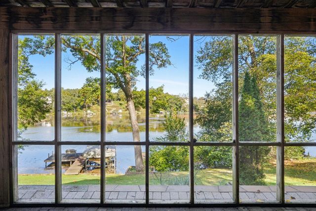 W5706 Bubbling Springs DRIVE, Elkhorn, WI 53121