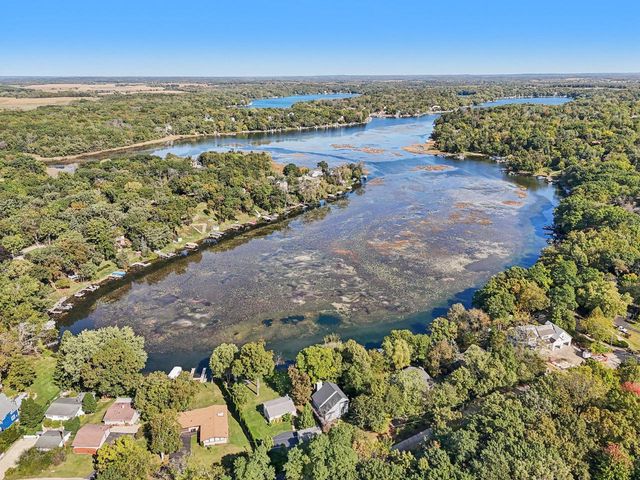 W5706 Bubbling Springs DRIVE, Elkhorn, WI 53121