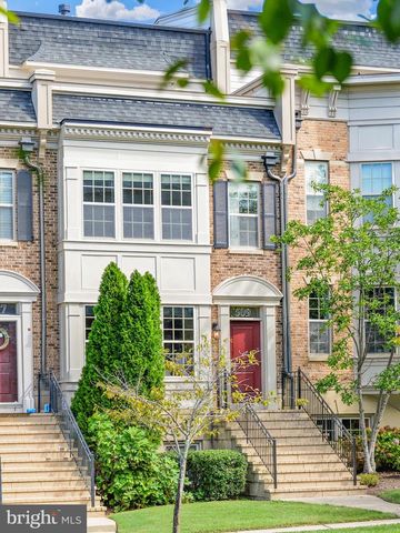 509 RAMPART WAY #19, Oxon Hill, MD 20745