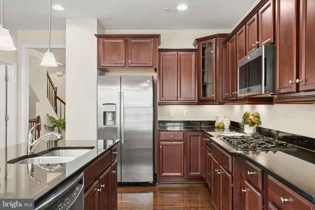 509 RAMPART WAY #19, Oxon Hill, MD 20745