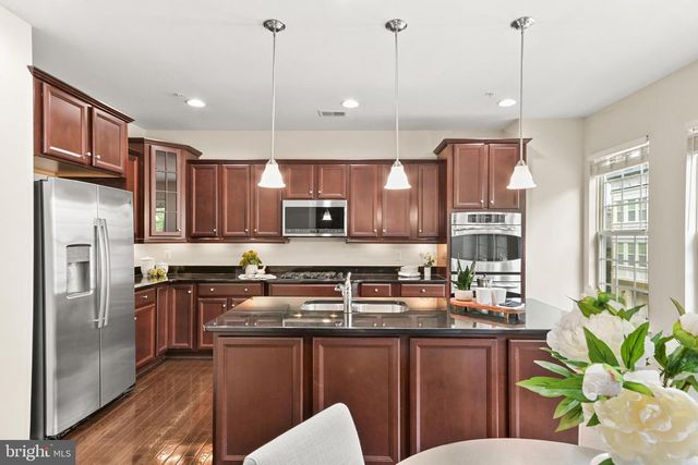 509 RAMPART WAY #19, Oxon Hill, MD 20745