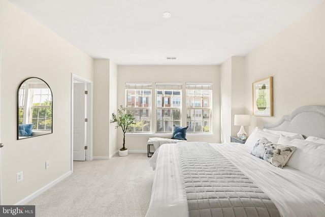 509 RAMPART WAY #19, Oxon Hill, MD 20745