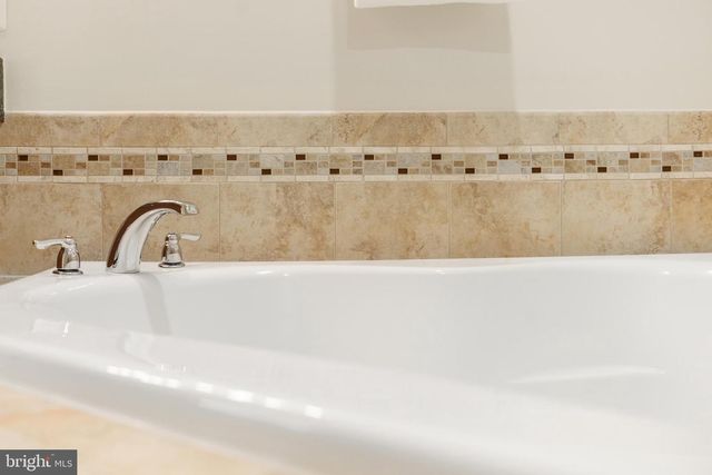 509 RAMPART WAY #19, Oxon Hill, MD 20745