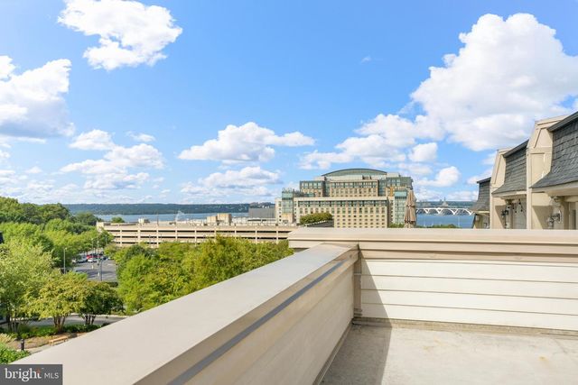 509 RAMPART WAY #19, Oxon Hill, MD 20745