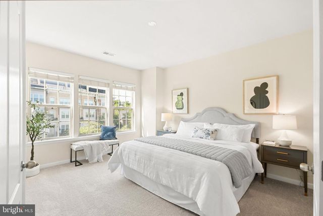 509 RAMPART WAY #19, Oxon Hill, MD 20745