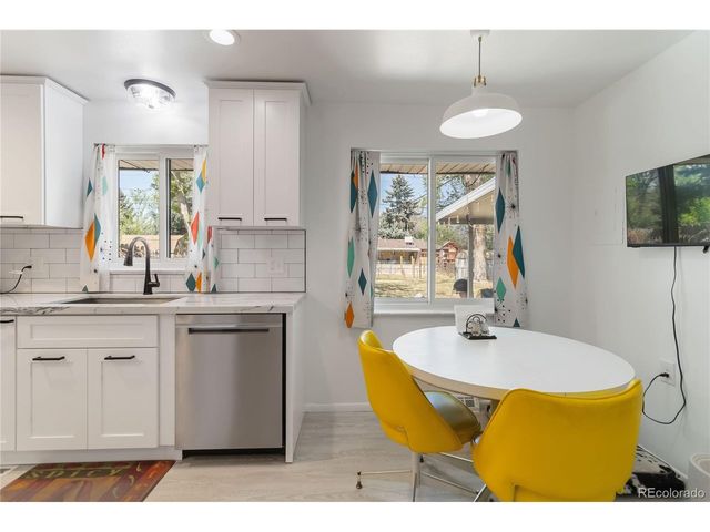 6905 W 4th Ave, Lakewood, CO 80226