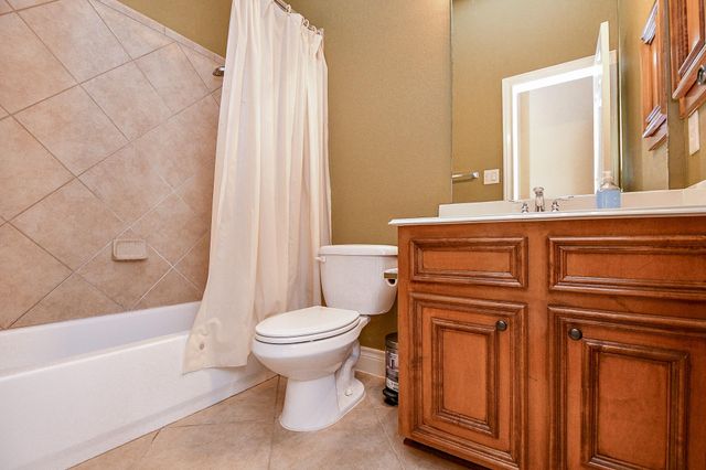 826 Delford Way, Sugar Land, TX 77479