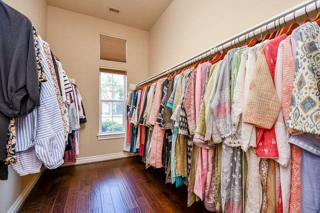 826 Delford Way, Sugar Land, TX 77479