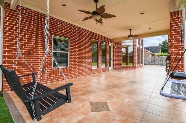 826 Delford Way, Sugar Land, TX 77479