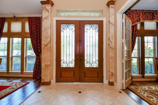 826 Delford Way, Sugar Land, TX 77479