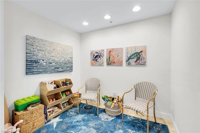 265 Indies WAY 502, Naples, FL 34110