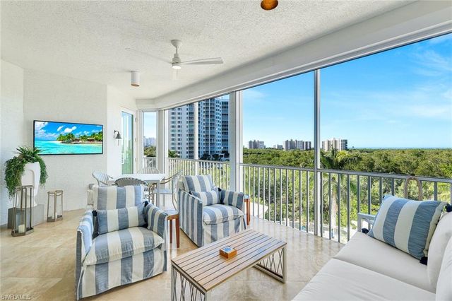 265 Indies WAY 502, Naples, FL 34110