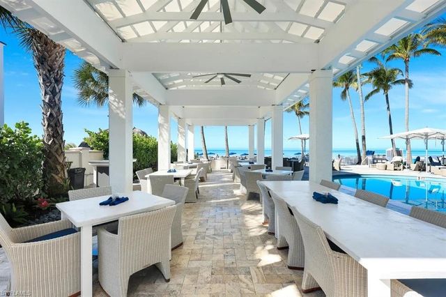 265 Indies WAY 502, Naples, FL 34110