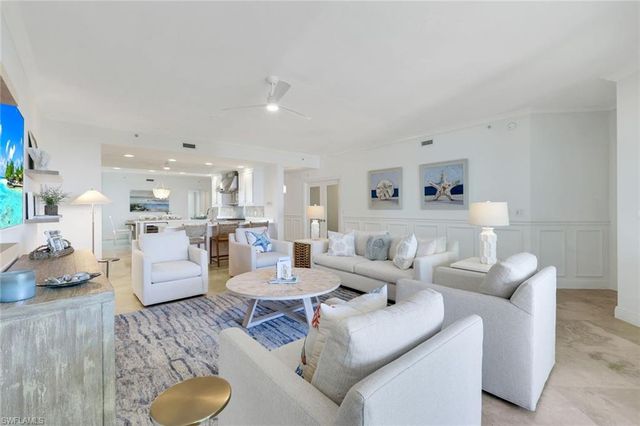 265 Indies WAY 502, Naples, FL 34110