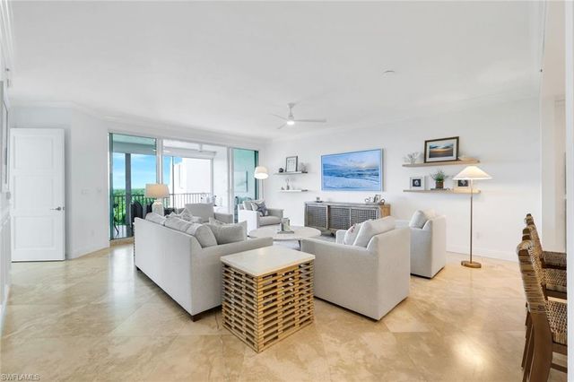 265 Indies WAY 502, Naples, FL 34110