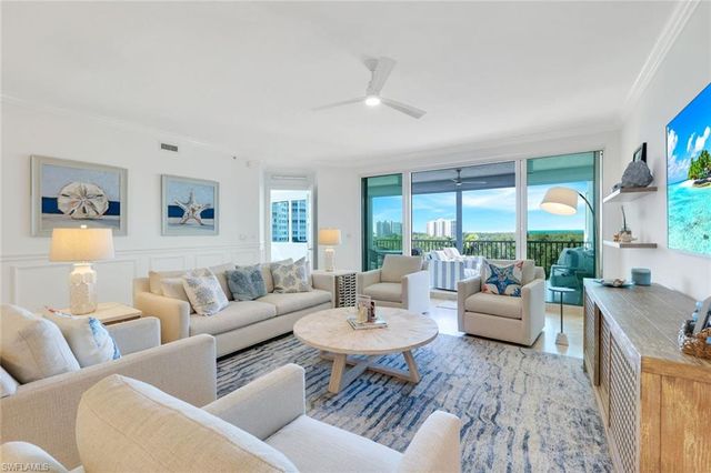 265 Indies WAY 502, Naples, FL 34110