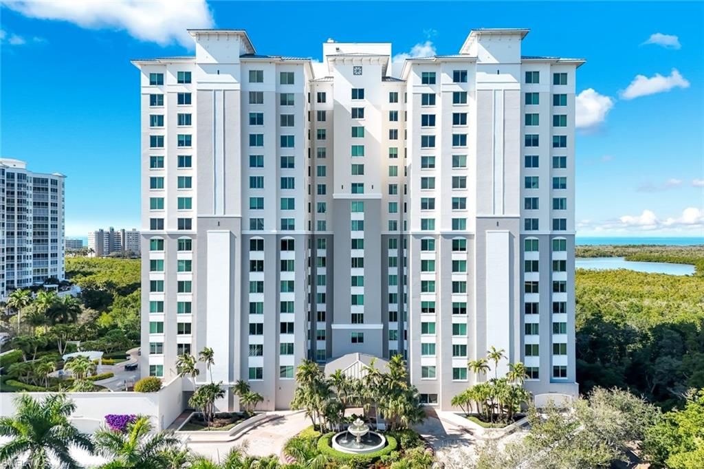 265 Indies WAY 502, Naples, FL 34110