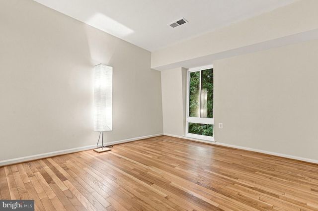 8164 INVERNESS RIDGE RD, Potomac, MD 20854