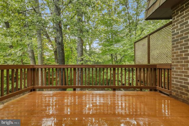 8164 INVERNESS RIDGE RD, Potomac, MD 20854