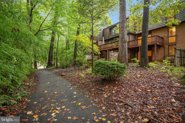 8164 INVERNESS RIDGE RD, Potomac, MD 20854
