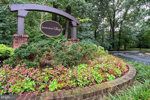 8164 INVERNESS RIDGE RD, Potomac, MD 20854