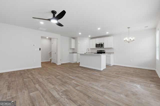 214 Norchester Avenue, Hogansville, GA 30230
