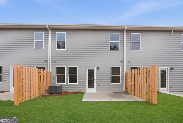 214 Norchester Avenue, Hogansville, GA 30230