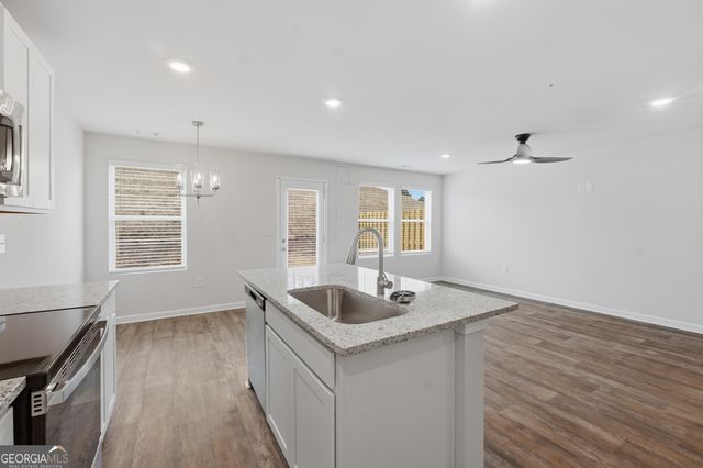 214 Norchester Avenue, Hogansville, GA 30230