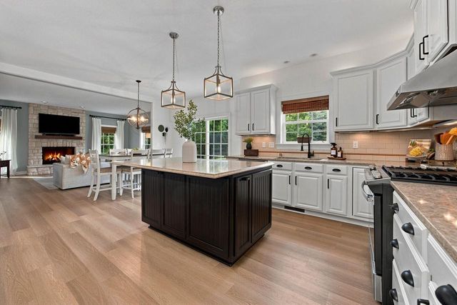 N67W34390 Jorgenson WAY, Oconomowoc, WI 53066