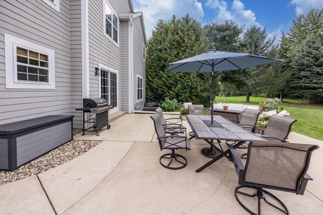 N67W34390 Jorgenson WAY, Oconomowoc, WI 53066