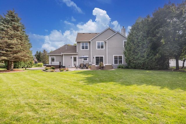 N67W34390 Jorgenson WAY, Oconomowoc, WI 53066
