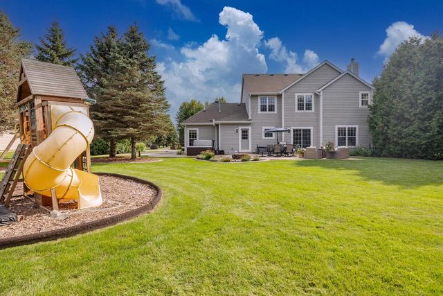 N67W34390 Jorgenson WAY, Oconomowoc, WI 53066