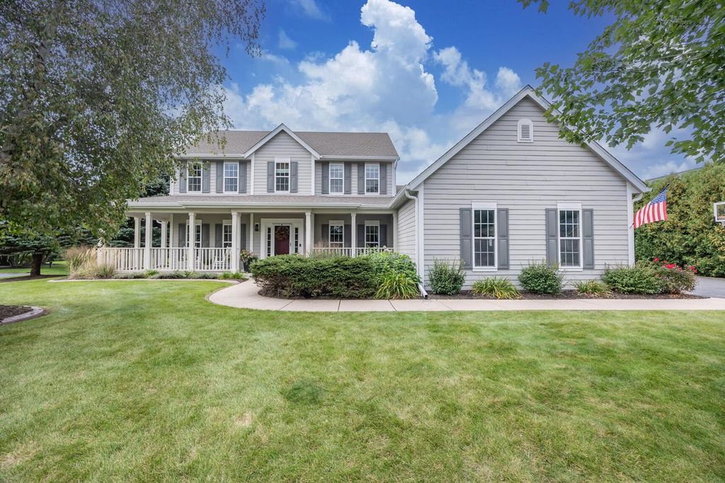 N67W34390 Jorgenson WAY, Oconomowoc, WI 53066