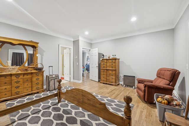 33 Bishop Rd, Lawrenceburg, TN 38464