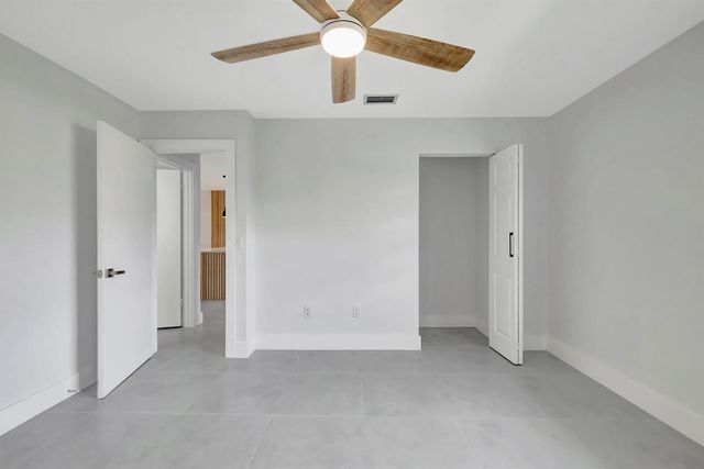 7898 Eastlake Drive 7d, Boca Raton, FL 33433