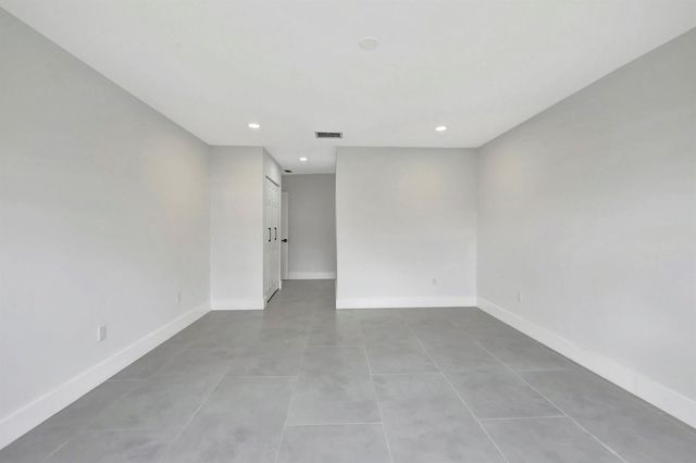 7898 Eastlake Drive 7d, Boca Raton, FL 33433