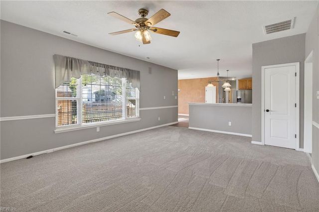 2162 Seastone TRCE, Chesapeake, VA 23321